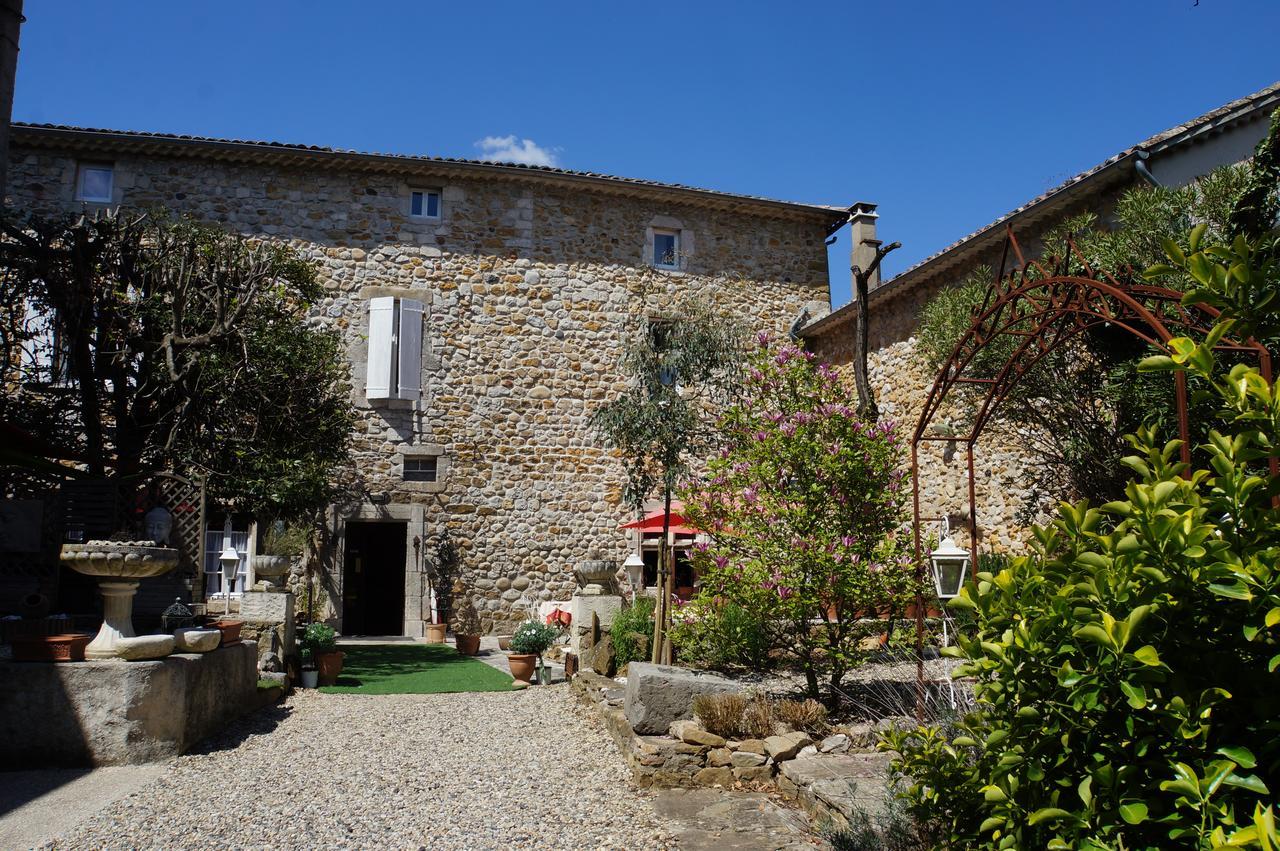 Hotel Le Manoir Du Raveyron Vallon-Pont-dʼArc Zewnętrze zdjęcie